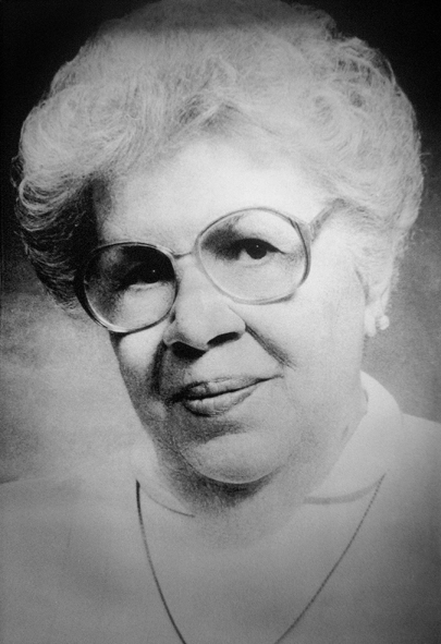 Irma Morales Moya (1909-1998)